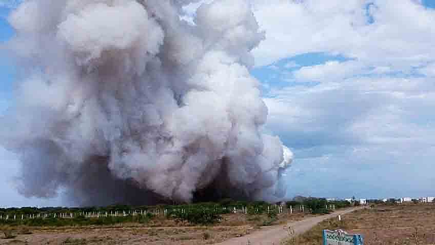சாத்தூர்: பட்டாசு ஆலை வெடித்து தரைமட்டமான 16 அறைகள்; மீட்பு பணி காட்சிகள்..