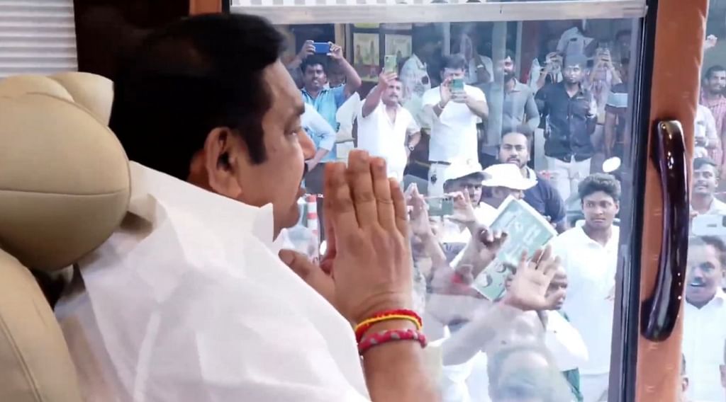 எடப்பாடி பழனிசாமி