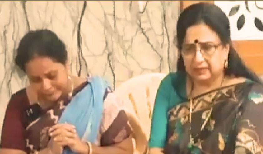 அம்பிகா - ரிதன்யாவின் அம்மா
