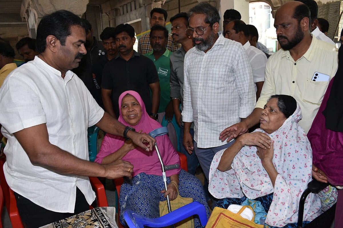 இஸ்லாமியத் தாய்மார்கள் சிந்தும் கண்ணீர் இந்த ஆட்சியை வீழ்த்தும் - சீமான் ஆவேசத்தின் பின்னணி என்ன?