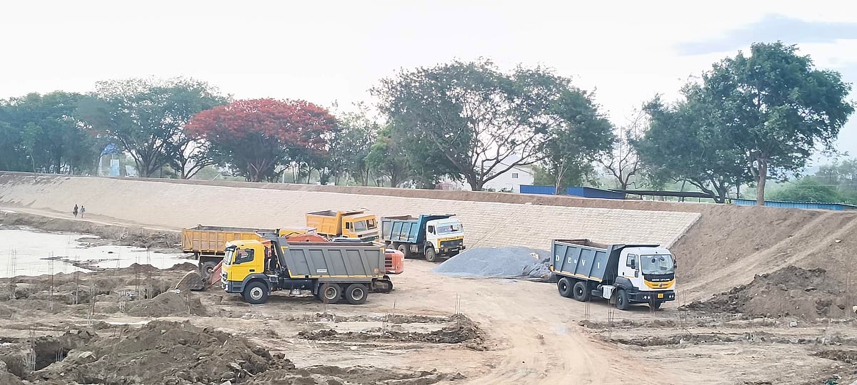வேலூர்: சதுப்பேரியில் படகு சவாரி, இரண்டு செயற்கை தீவுகள்... வேலூரில் புதிய டூரிஸ்ட் பாயிண்ட்!