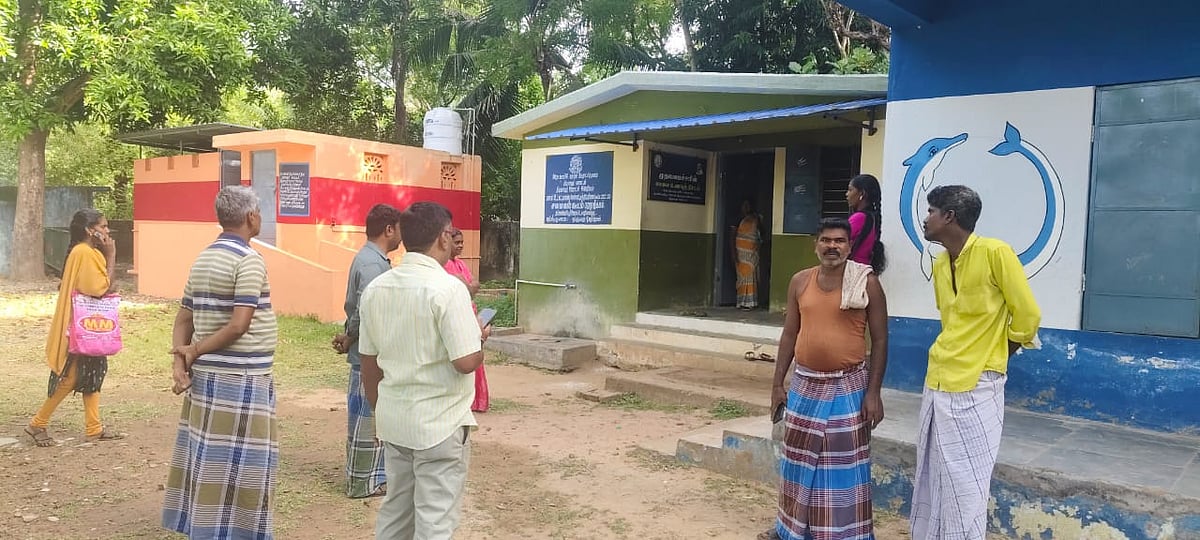 திருவாரூர்: அரசு பள்ளி குடிநீர் தொட்டியில் மலம் கலப்பு - அதிர்ச்சியில் பெற்றோர்;  போலீஸ் விசாரணை!