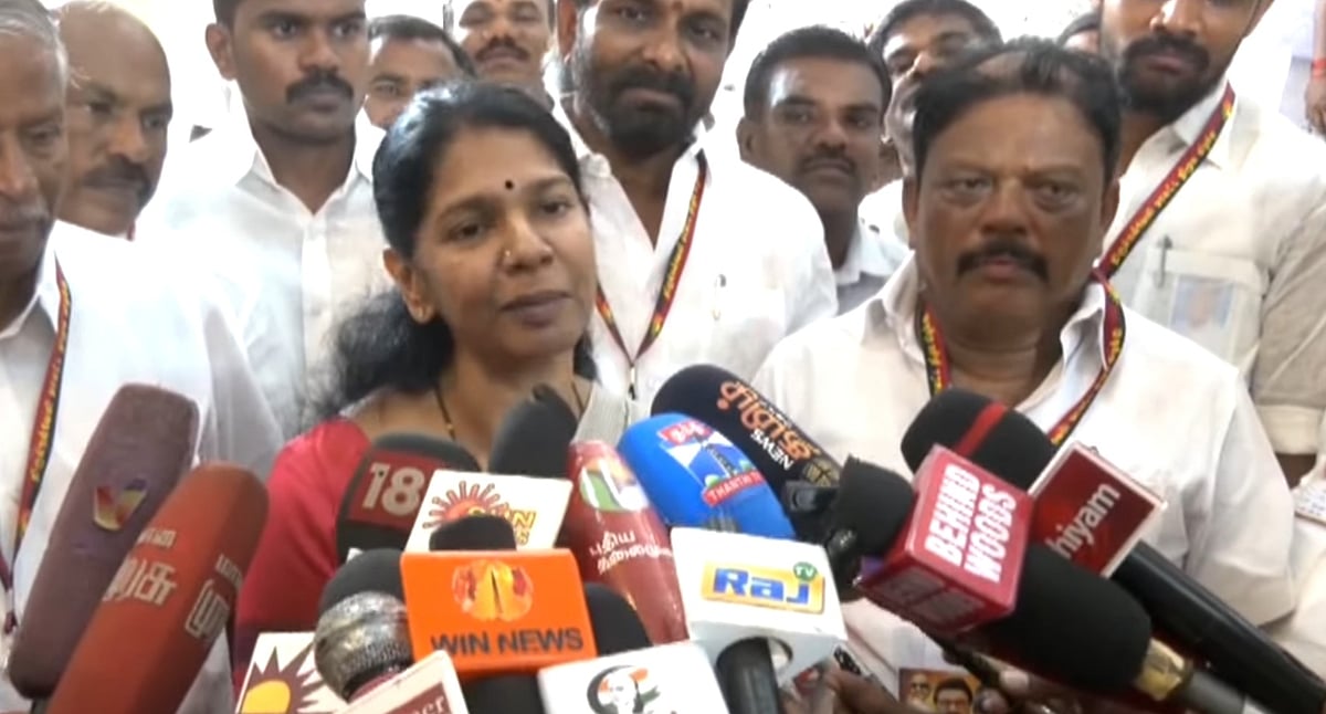 படத்துல லாக்கப் டெத்த நியாயப்படுத்தி நடிச்சுட்டு இப்போ என்ன? - விஜய்யை அட்டாக் செய்யும் கனிமொழி!