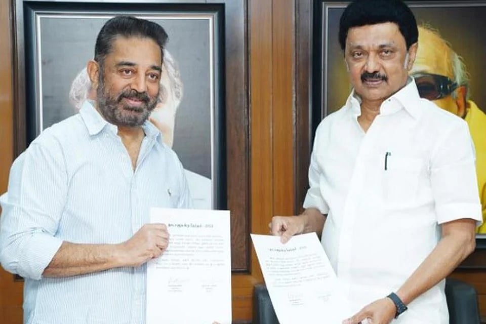 கமல்ஹாசன்-ரஜினிகாந்த் சந்திப்பு; புதிய பயணத்தை நண்பருடன் பகிர்ந்தேன் - பதவியேற்பு குறித்து கமல்!