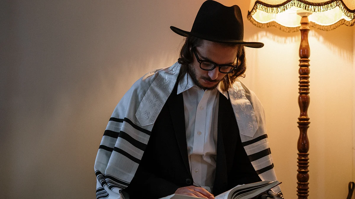 Jew seminary students