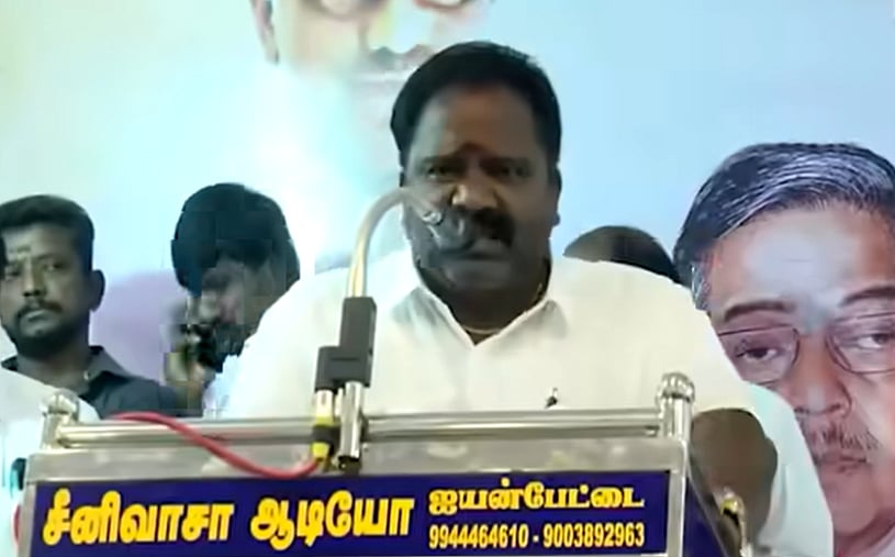 அதிமுக: காலில் விழுகிறோம்; சேர்த்துக்கொள்ளுங்கள் - இபிஎஸ்ஸிடம் ஓபிஎஸ் ஆதரவாளர் கோரிக்கை
