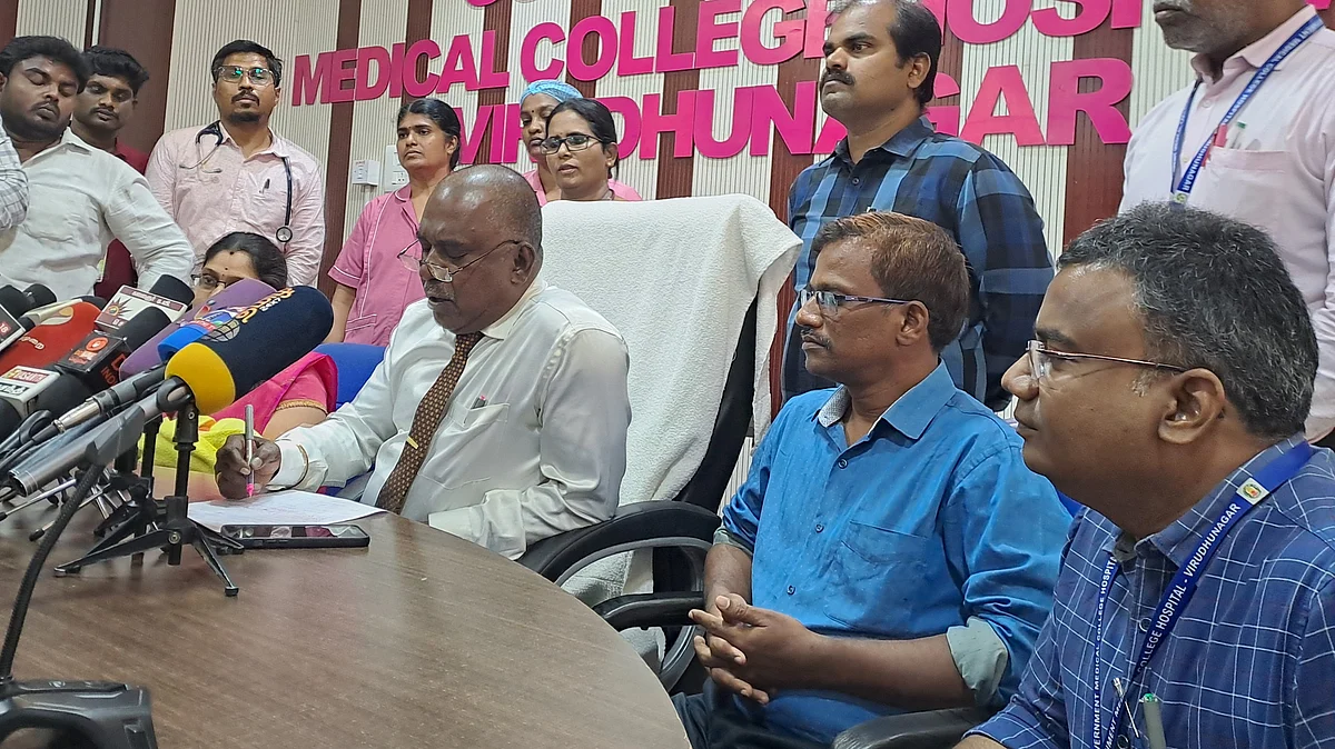 மருத்துவமனை முதல்வர் ஜெய்சிங் செய்தியாளர் சந்திப்பு