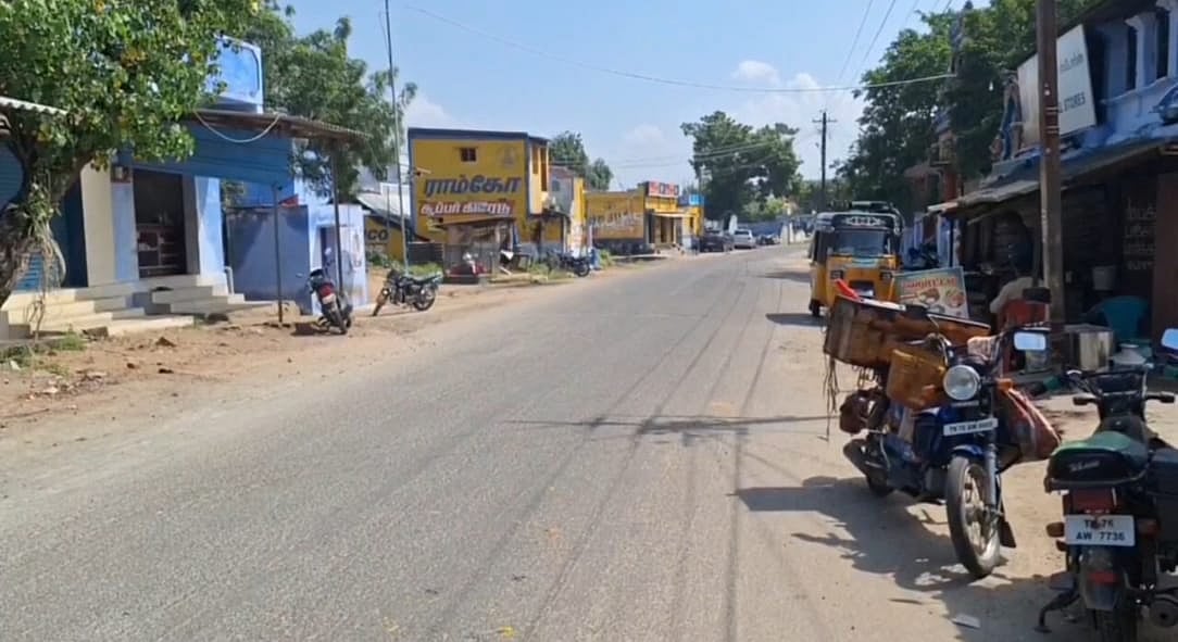 நெல்லை: அரிவாளுடன் ஊரை பதற வைத்த சிறுவர்கள்.. போலீஸ் துப்பாக்கிச் சூடு! நடந்தது என்ன?