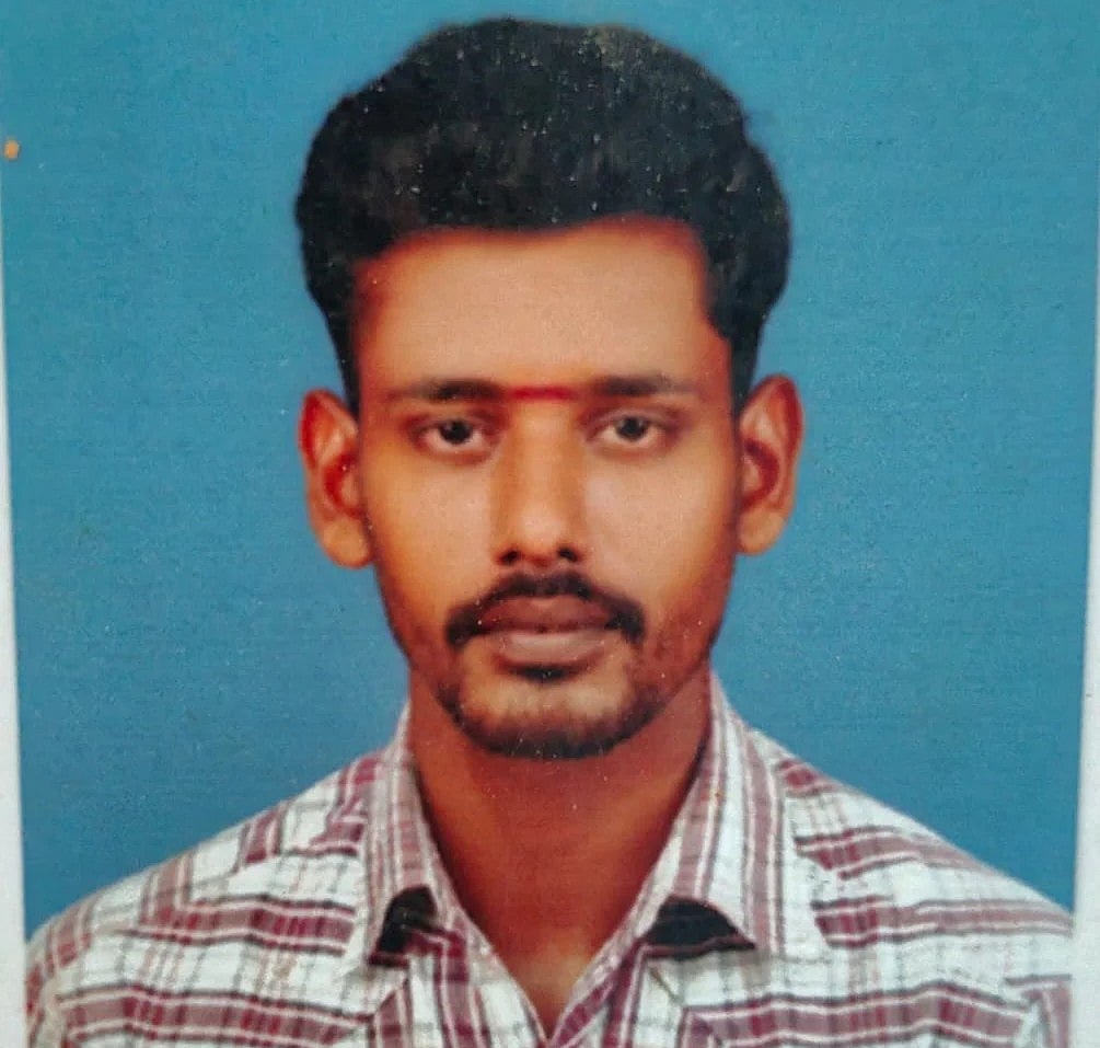 ராமேஸ்வரம்: சரக்கு வாகனம் - ஆட்டோ மோதல்; விபத்தில்  ஓட்டுநர்கள் இருவர் உயிரிழந்த சோகம்..
