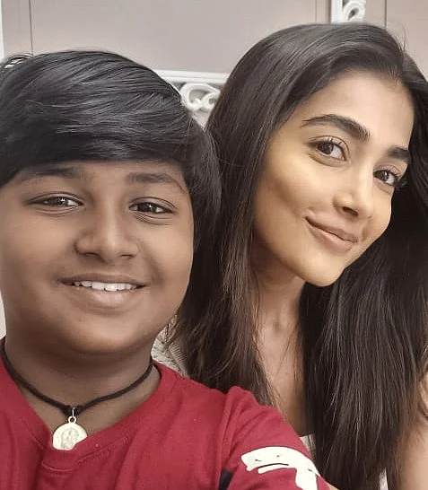 pooja hegte, kamalesh