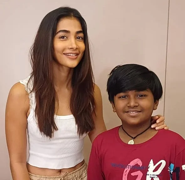pooja hegte, kamalesh