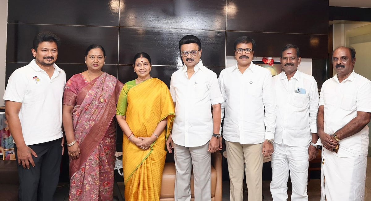 ஸ்டாலினை சந்தித்த பிரேமலதா: திமுக கூட்டணியை விரும்புகிறதா தேமுதிக? இதில் திமுக கணக்கு என்ன?