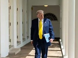 US Tariff: ரஷ்யாவுடன் வர்த்தகம் - இந்தியாவை மட்டும் குறிவைப்பது ஏன்? - ட்ரம்ப் பதில்!