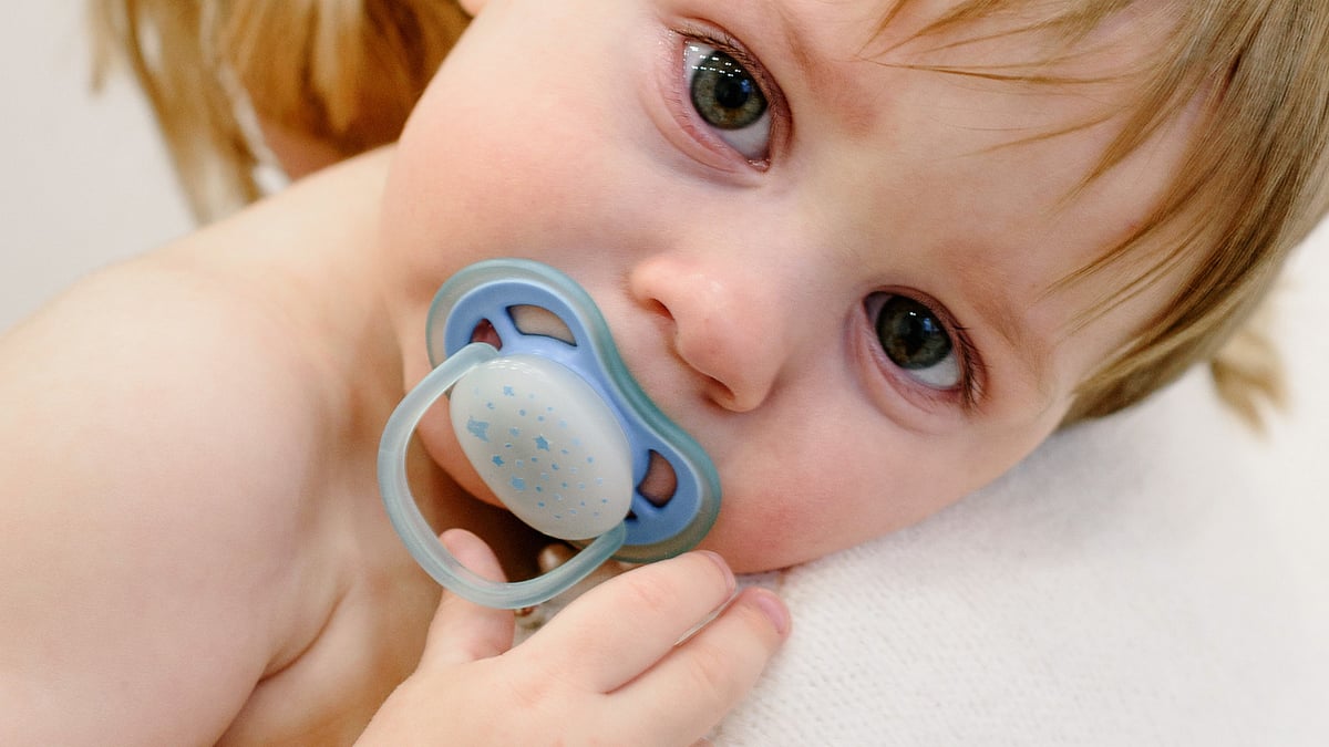 சீனா: ``மன அழுத்ததைக் குறைக்க குழந்தைகளின் சூப்பி சரியா? - இளைஞர்களை எச்சரிக்கும் மருத்துவர்கள்