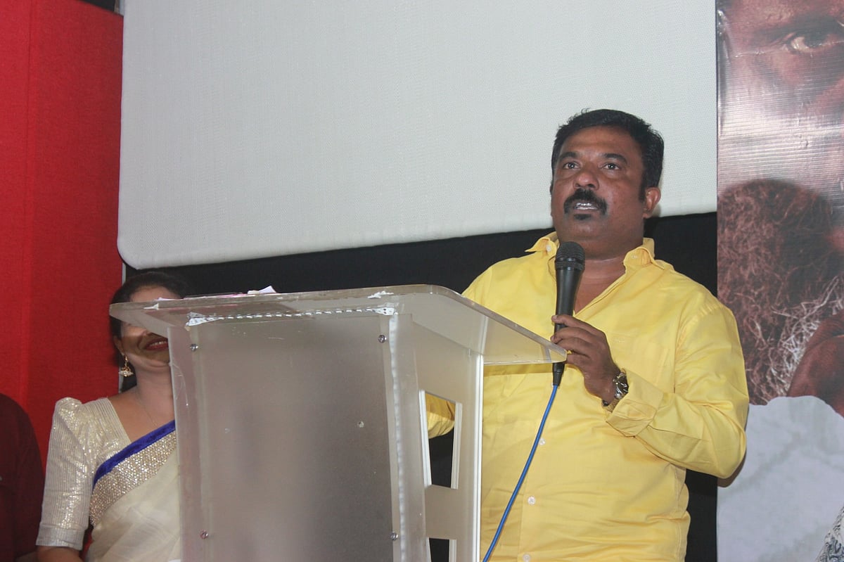 ஹீரோயினுக்கு நான் சொல்றவங்களைக் கமிட் செய்யுங்க&rsquo;னு சொன்னார் ஹெச்.ராஜா! -  கந்தன் மலை இயக்குநர்