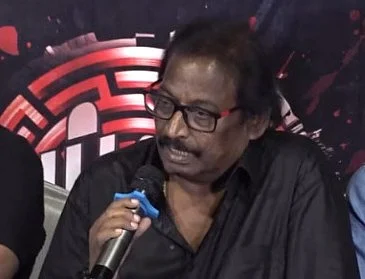 தேவாவின் சகோதரரும், பாடகருமான சபேஷ் 