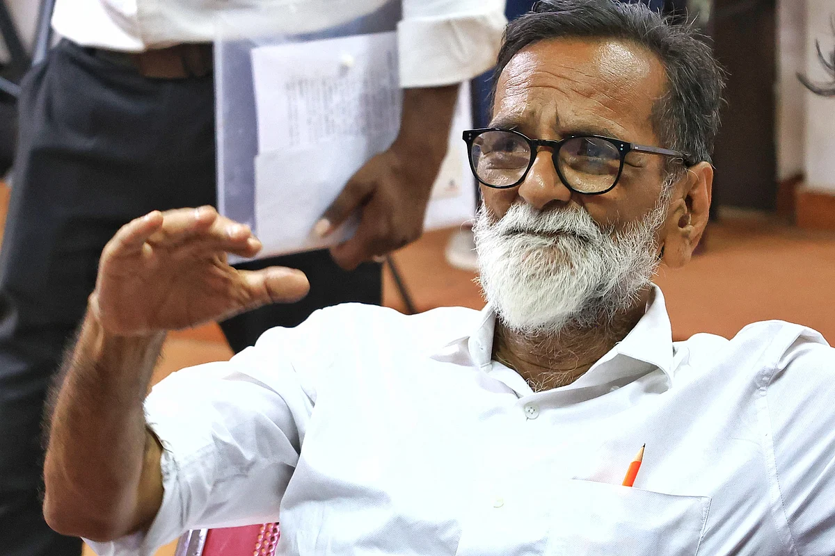 வழக்கறிஞர் குமாரசாமி