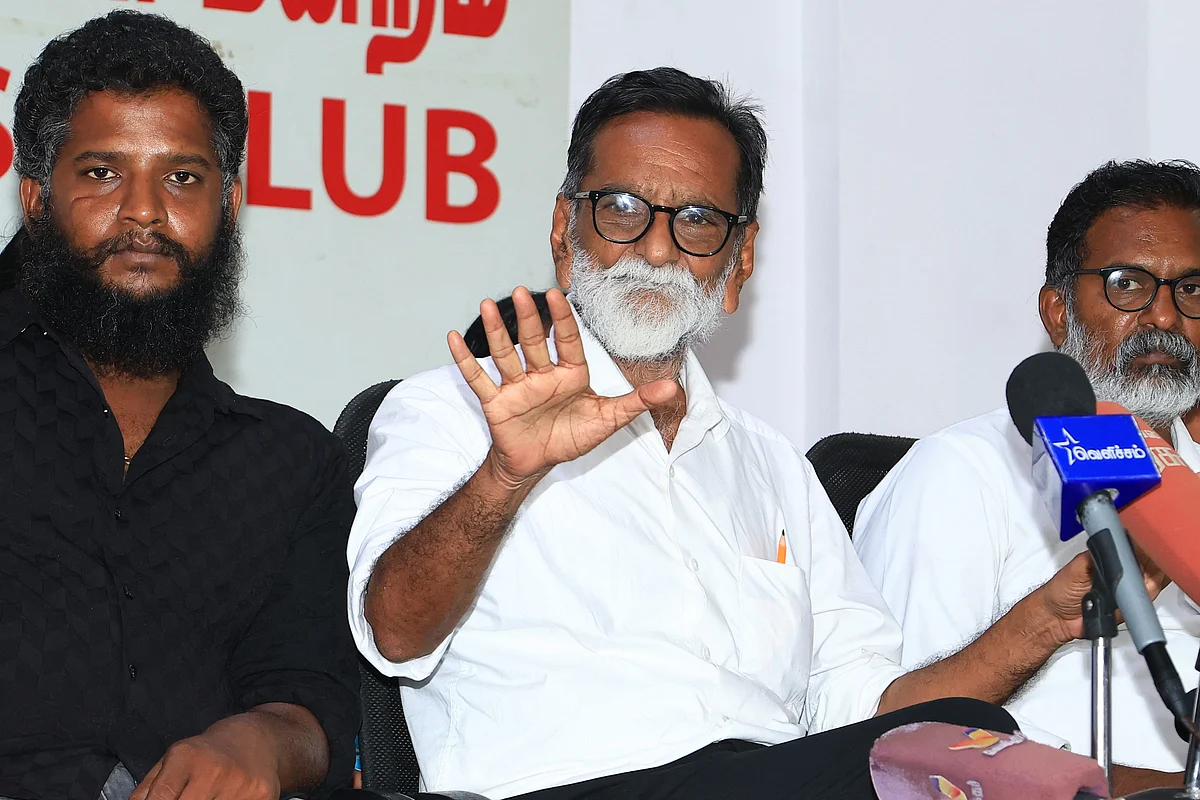 வழக்கறிஞர் குமாரசாமி