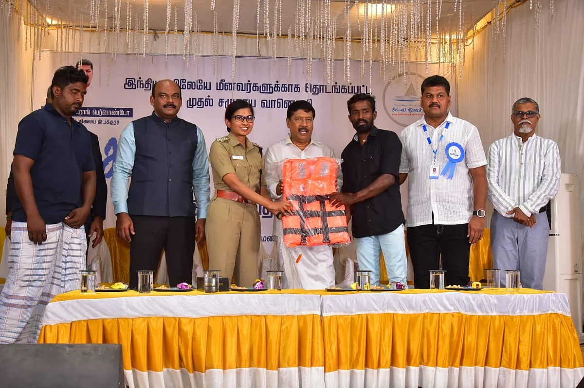 கடல் ஓசை FM 10-ம் ஆண்டு துவக்க விழாவில்