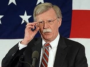 US Tariff: ``டிரம்ப் முடிவால், இந்தியா ரஷ்யா, சீனாவிற்கு நெருக்கமாகும் - ஜான் போல்டன் கண்டனம்