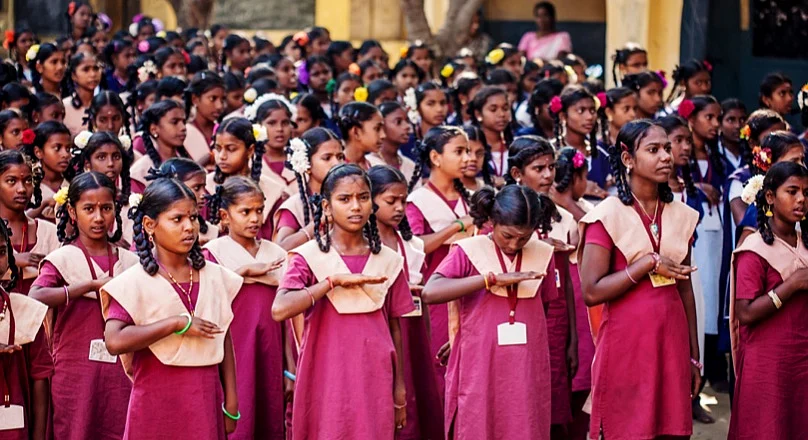 பள்ளி மாணவர்கள் 