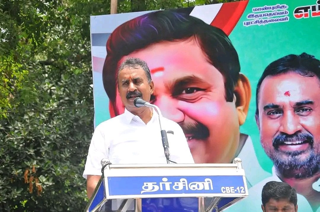 எஸ்.பி.வேலுமணி