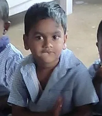 சிறுவன் நூருல் இஸ்லாம்