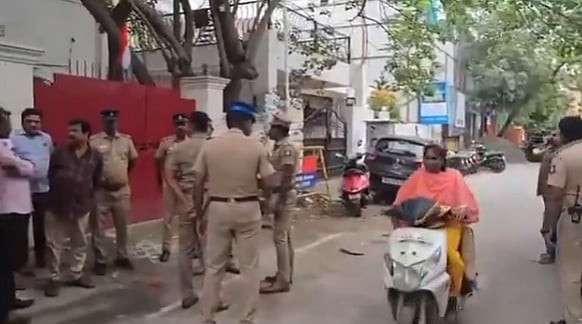 ``தமிழிசை சௌந்தரராஜனை வீட்டிலேயே தடுத்து நிறுத்த முயற்சி- நயினார் நாகேந்திரன் கண்டனம்!