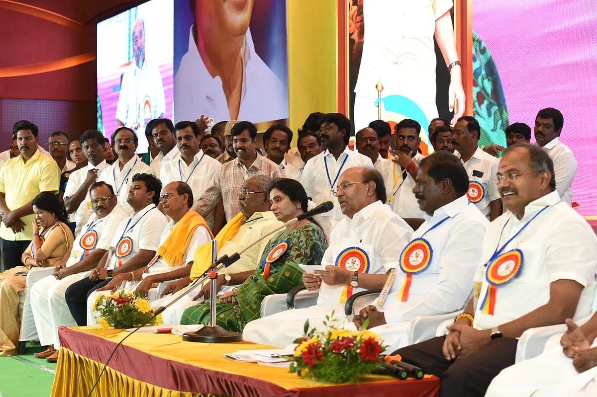 ராமதாஸ் | பாமக சிறப்பு பொதுக்குழு கூட்டம்