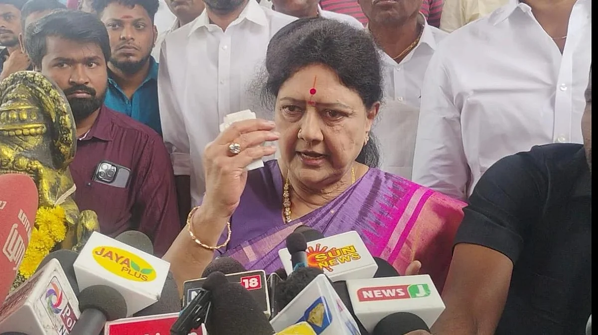 சசிகலா
