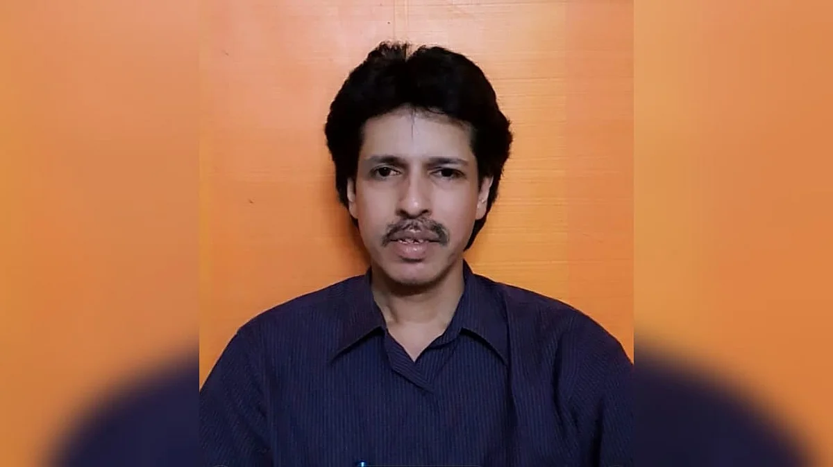  டாக்டர் ராஜேஷ். 