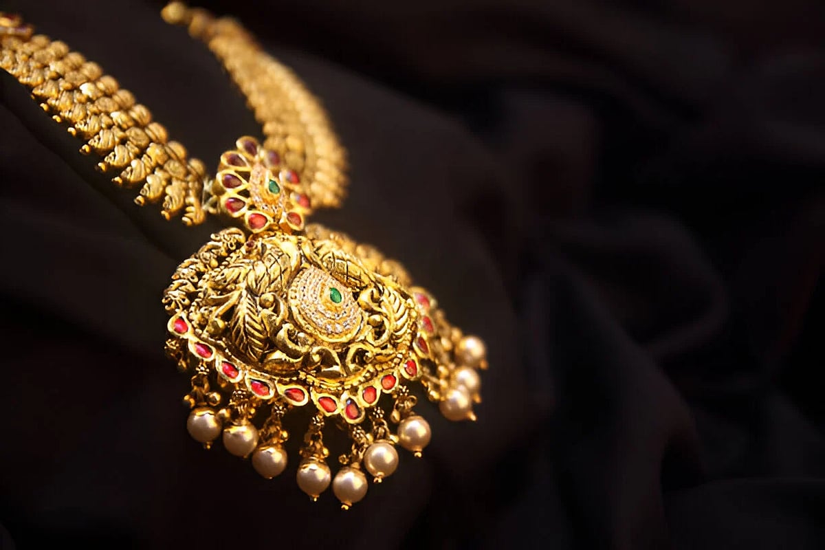 Gold Rate: தொடர்ந்து குறையும் தங்கம் விலை - இன்றைய தங்கம் விலை நிலவரம் என்ன?
