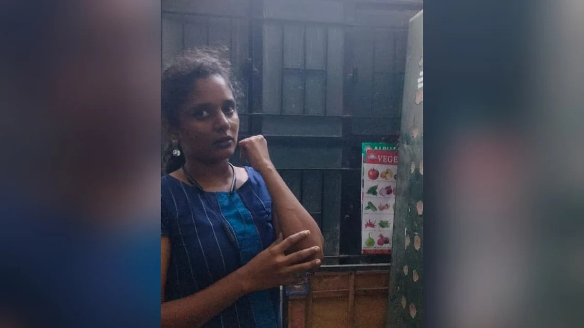 வழக்கறிஞர் நிலவு மொழி செந்தாமரை
