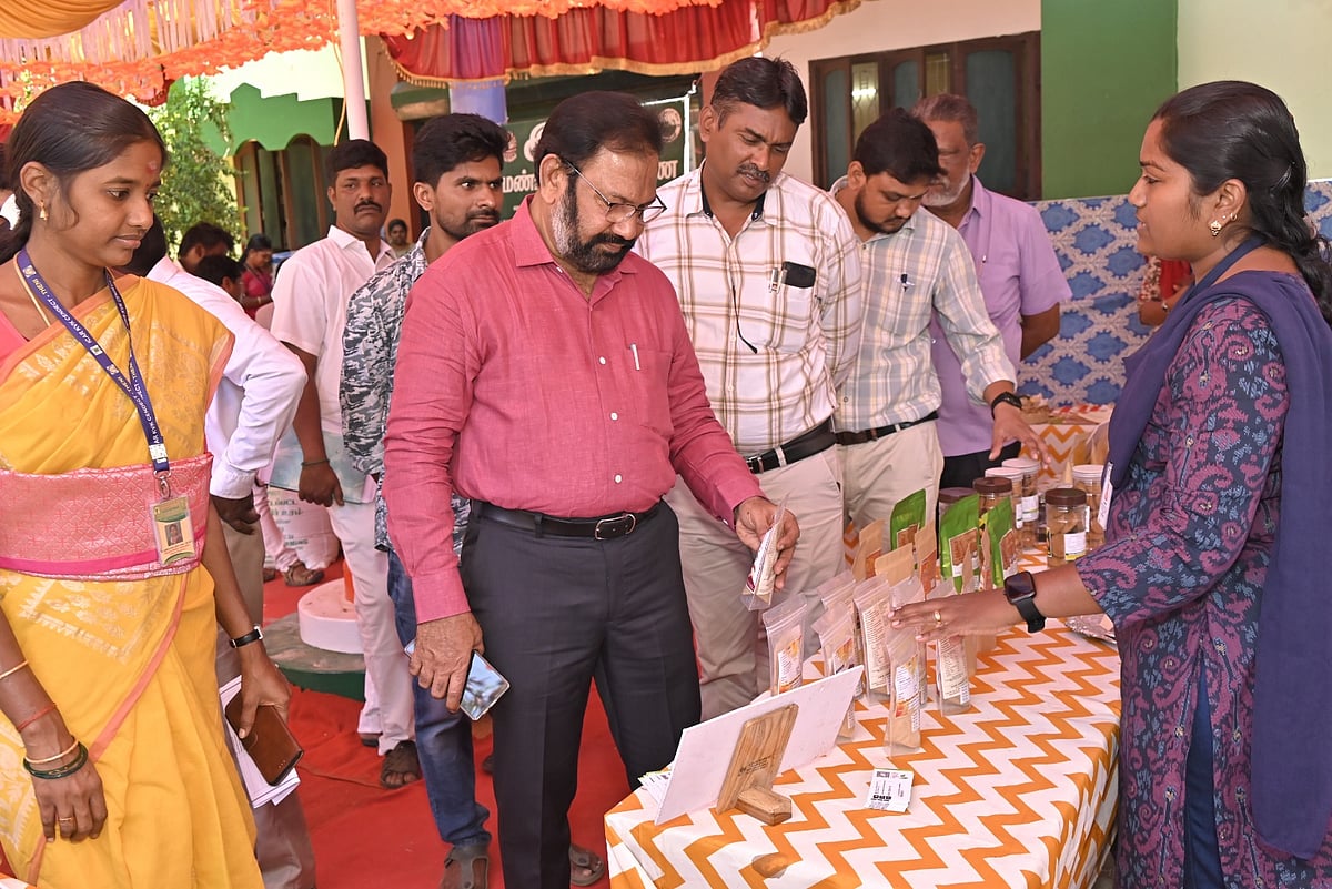தேனி: ``தொழில் முனைவோர்களால் நாட்டின் பொருளாதாரம் முன்னேற்றம் அடைகிறது - சென்டெக்ட் சேர்மேன்