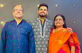 Shreyas Iyer: 'இந்திய டி20 அணியில் இடம்பெற ஸ்ரேயஸ் வேறு என்ன செய்ய வேண்டும்?' - ஸ்ரேயஸ் தந்தை வேதனை