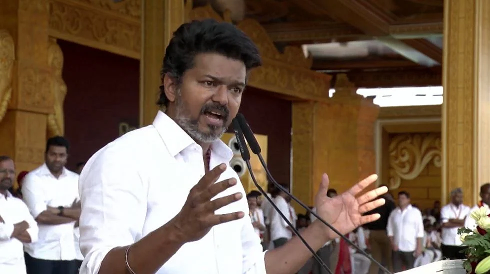 மாநாட்டில் தவெக தலைவர் விஜய்