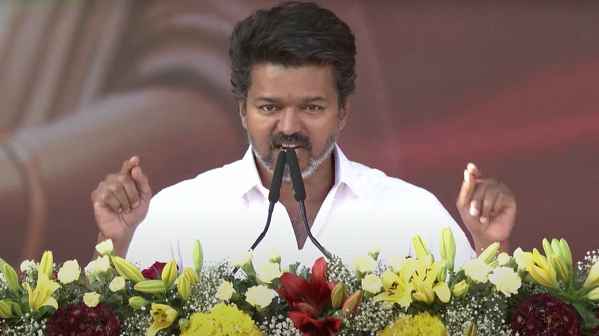 Sarathkumar: ``இதுகூட தெரியாமல் பேசுகிறீர்களே விஜய் - TVK விஜய் பேச்சுக்கு நடிகர் சரத்குமார் பதில்