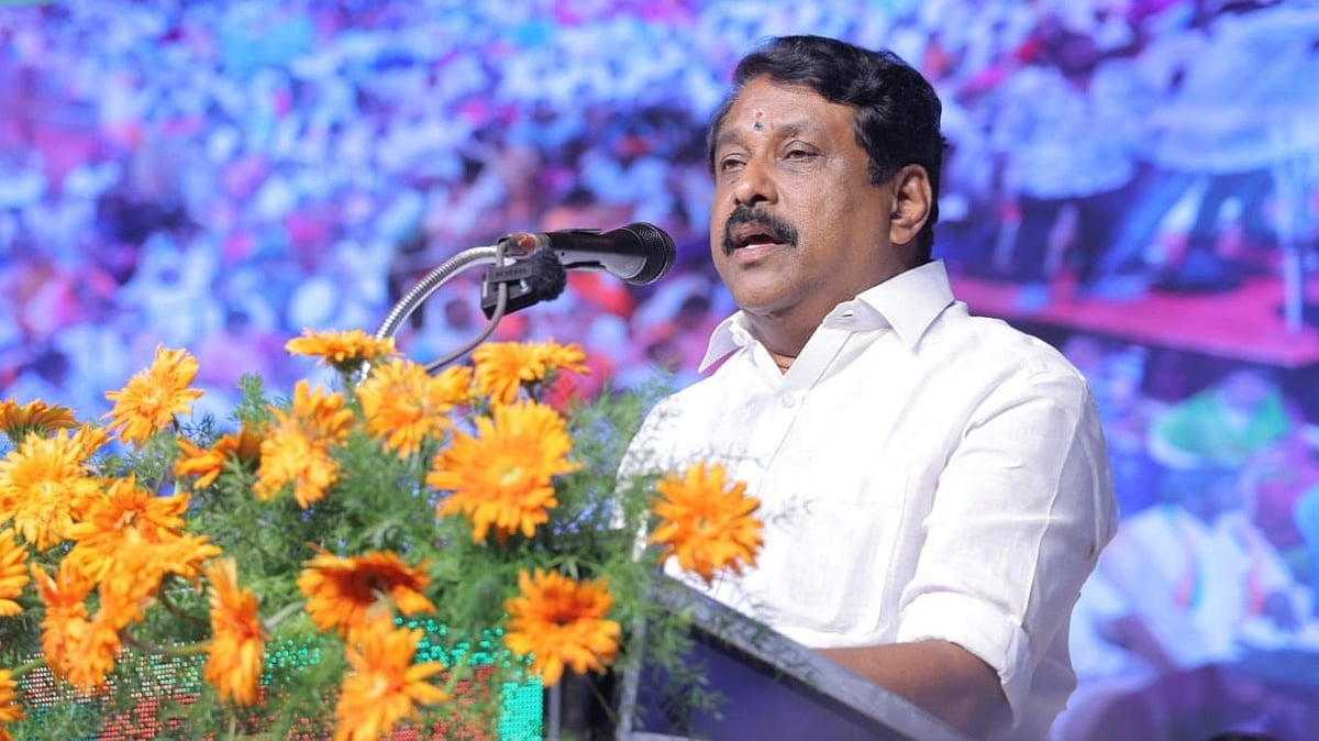 GST: ``வரலாறு காணாத வரிக் குறைப்பு; தீபாவளி பரிசு - நயினார் நாகேந்திரன், எல்.முருகன் பாராட்டு