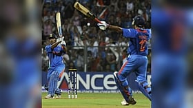 2011 CWC Final: "யுவி-க்கு முன்னாடி தோனி இறங்கியதற்கு 2 காரணங்கள் இருக்கிறது" - சச்சின் ஓபன் டாக்