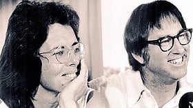 Battle of the Sexes: பெண்கள் சம உரிமைக்காக ஆணுடன் போட்டிபோட்ட வீராங்கனை - பில்லி ஜீன் கிங்கின் கதை!