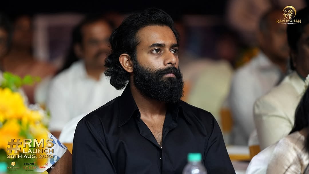 Ravi Mohan: தாலாட்டிடும் என் தோழி நீயே! - எமோஷனலான ரவி மோகனின் தாயார் |Photo Album