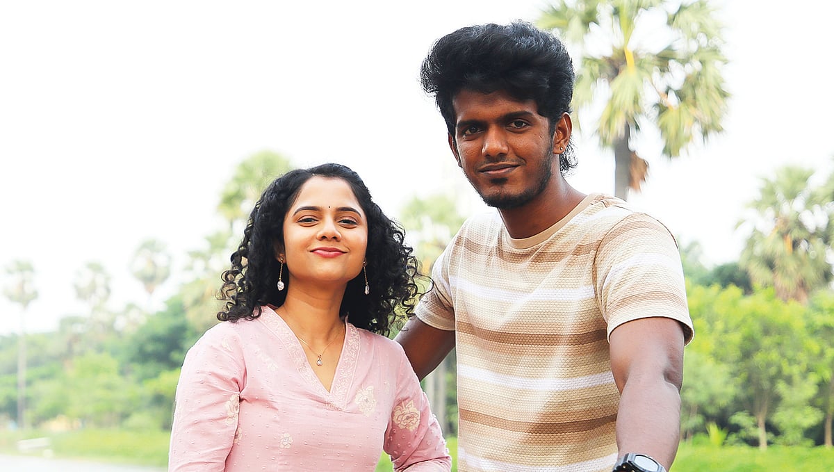 காந்தி கண்ணாடி விமர்சனம்: இருவேறு மனிதர்களை அலசும் அகக்கண்ணாடி; நாயகனாக ஸ்கோர் செய்கிறாரா பாலா?