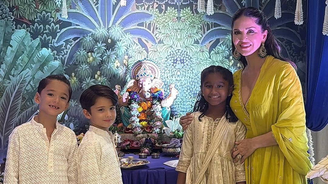 Sunny Leone: `குழந்தைப் பெற்றுக்கொள்ள முடியவில்லை; கடவுள் வெறுப்பதாக நினைத்தேன்’ - சன்னி லியோன்