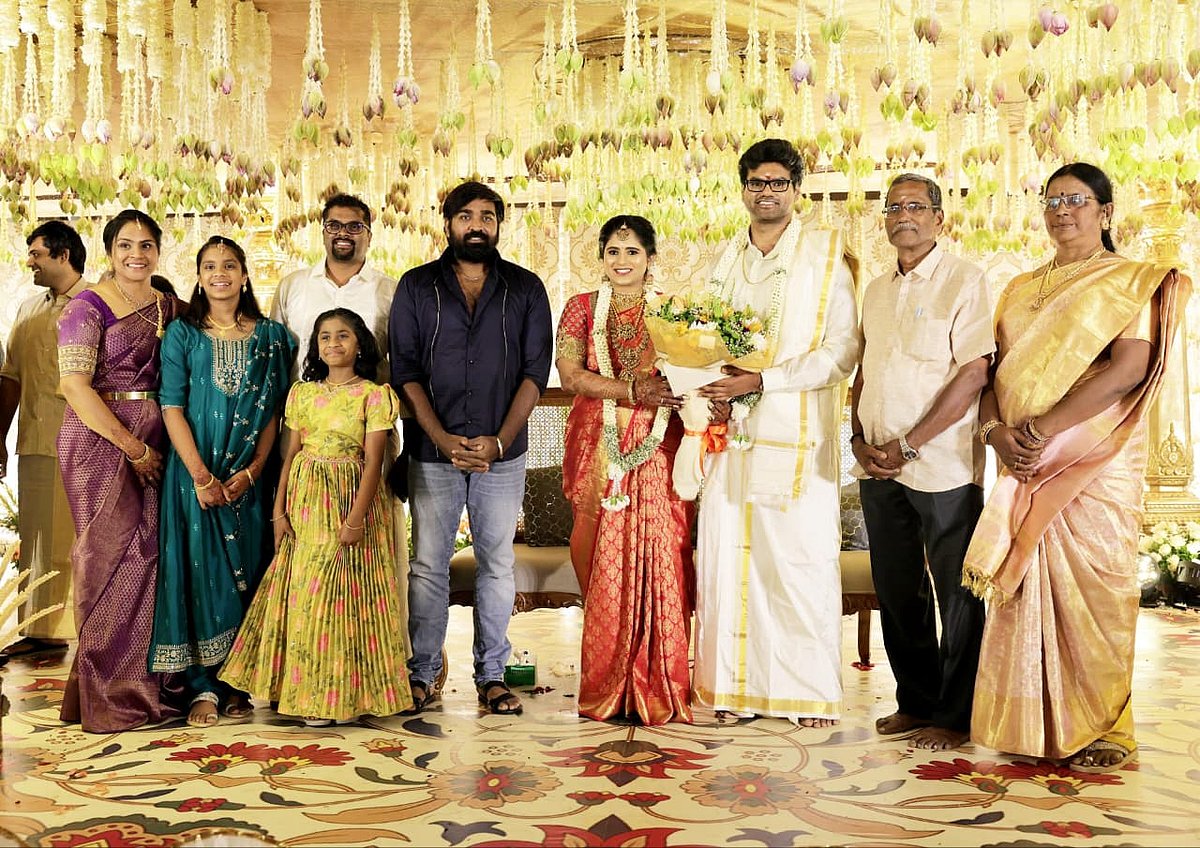 `முதல் மரியாதை’ தீபன் வீட்டு கல்யாணம் - பங்கேற்ற திரை பிரபலங்கள் | Photo Album