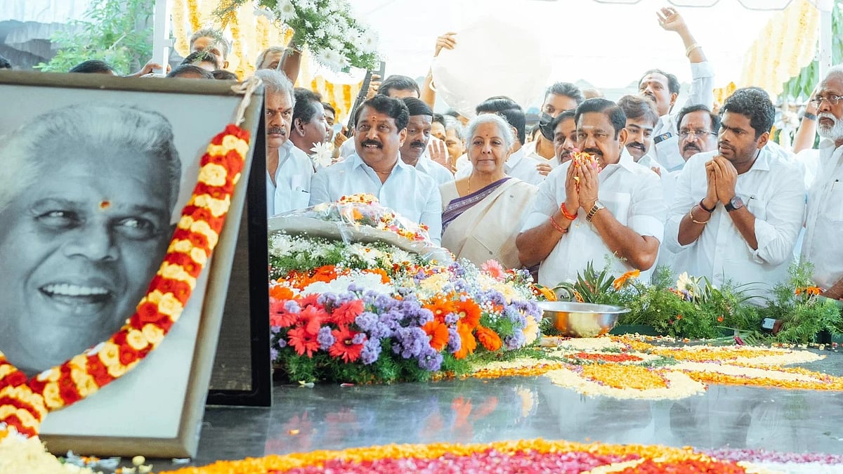 நிர்மலா சீதாராமன்