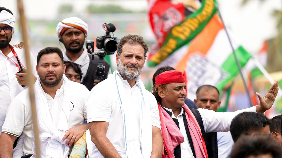 Bihar: `நள்ளிரவில் நடுரோட்டில் ஆட்டம் - தேஜஸ்வி யாதவ் ரீல்ஸ்; கடுமையாக சாடிய பாஜக
