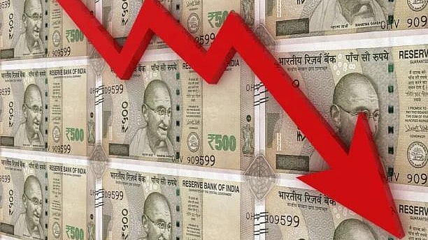 அமெரிக்க-டாலருக்கு-எதிரான-இந்திய-ரூபாய்-வீழ்ச்சி-ஏன்?---6-காரணங்கள்-|-Quick-Points