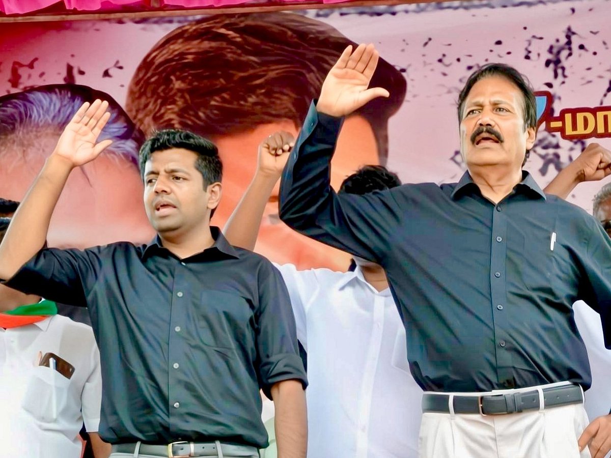 Dr K Krishnasamy