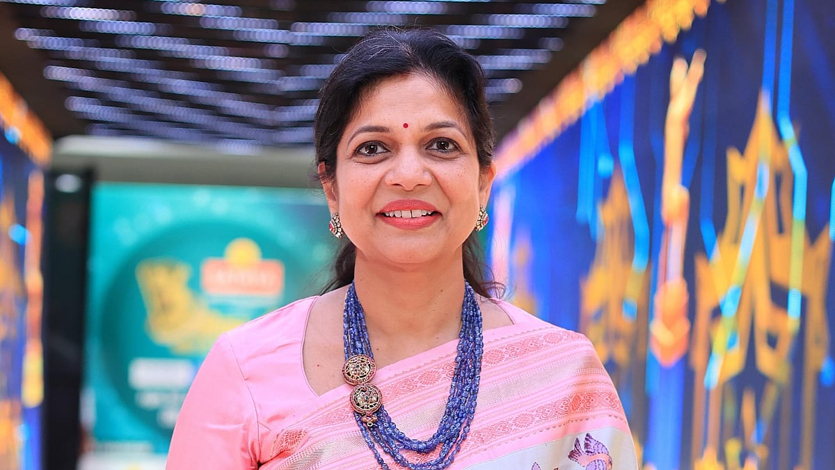 ”2 வயதுக் குழந்தை முதல் 70 வயது மூதாட்டி வரை யாருக்கும் பாதுகாப்பு இல்லை” - செளமியா அன்புமணி காட்டம்
