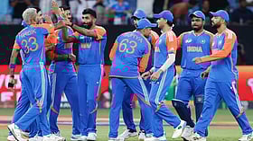 கைகுலுக்க மறுத்த இந்திய வீரர்கள்; பாகிஸ்தான் கேப்டன் அதிருப்தி! - ஆசியக் கோப்பையில் நடந்தது என்ன?